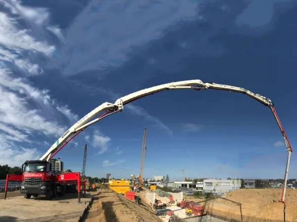 Бетононасос 58 метров