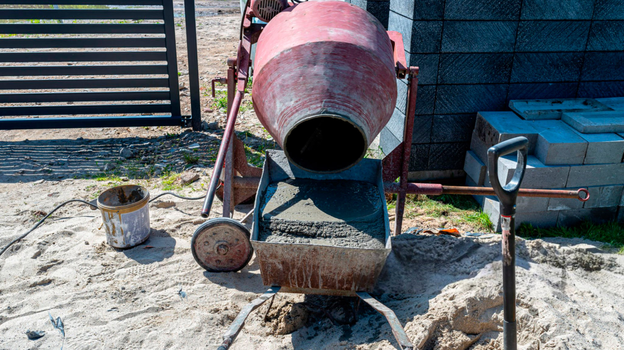 Пропорции бетона 1:3:5, 1:2:4, 1:3:4, 1:2:3 – таблица марок и применения